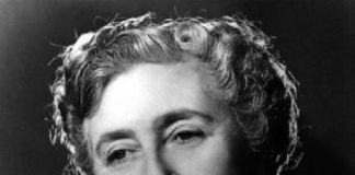 Agatha Christie 908 0 AGATHA CHRISTIE